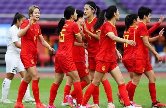 亚运女足-中国女足7-0狂胜乌兹别克斯坦 夺亚运铜牌