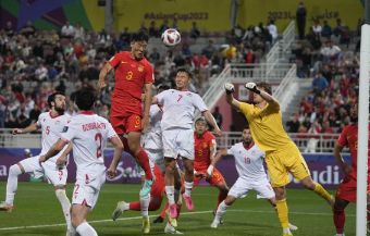 亚洲杯-中国首战0-0闷平塔吉克斯坦 朱辰杰争议进球被吹